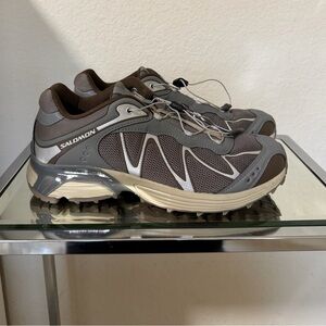 Salomon XT- Whisper Trail Running Sneakers